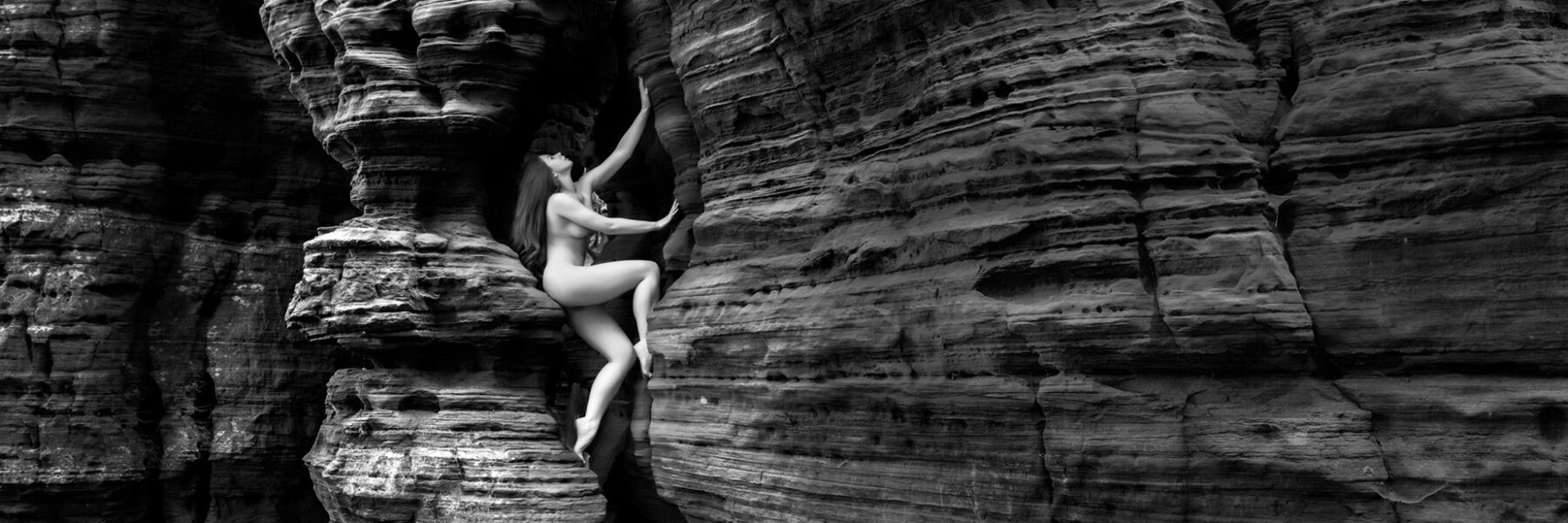 Elle Beth on the red rocks …